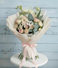 Букет цветов из:  Розы и Лизиантусы в Першино