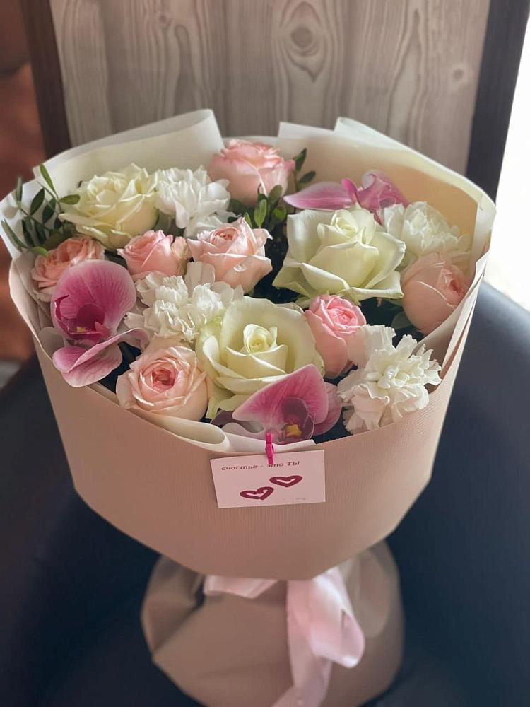 Букет цветов из: Орхидеи, Розы и Гвоздики в Першино