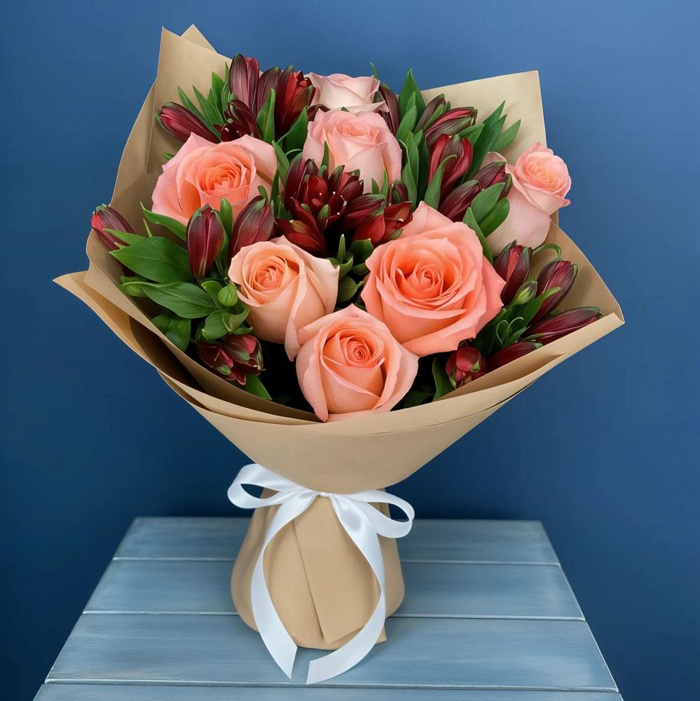 Букет цветов из: Розы и Альстромерии в Першино