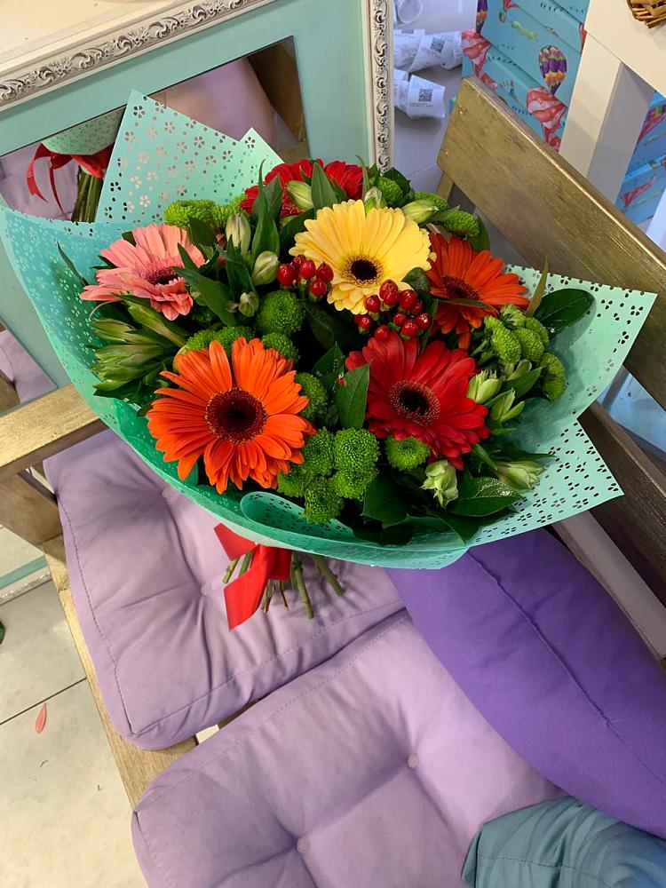 Букет цветов из: Герберы, Хризантемы и Альстромерии в Першино