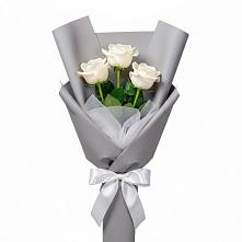 Букет 3 белые розы в Першино
