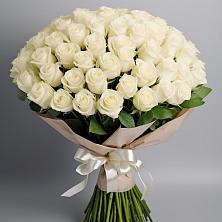 Букет 101 беля роза Белоснежка в Першино